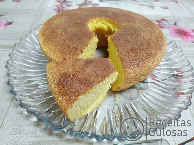 Pão de Ló com apenas 5 ingredientes